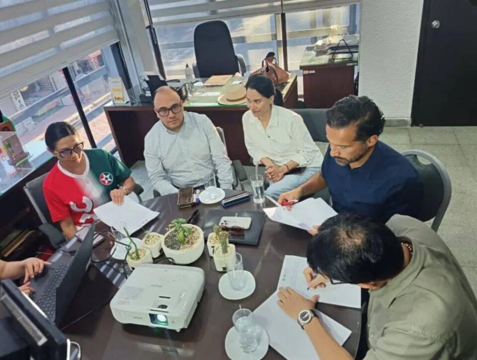 Todo listo para el debate: Libre, PDC y TSE acuerdan asistencia y reglas