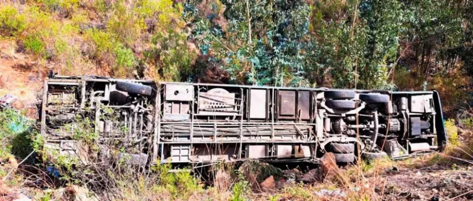 Accidente en Potosí causa siete muertes tras invasión de carril