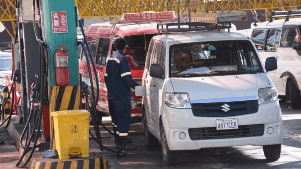 Ministro Medinacelli ve dificultad para levantar subvención y anticipa que Botrading “no va más”