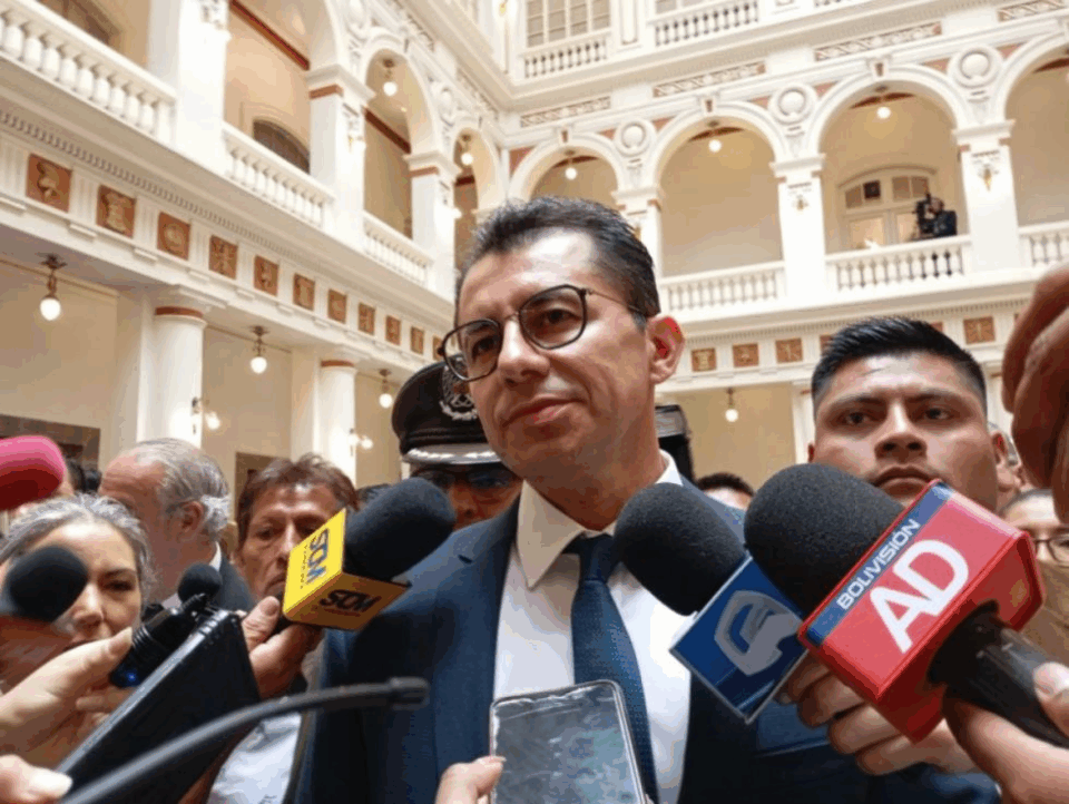 Nuevo ministro de Justicia delimita objetivos para una reforma judicial