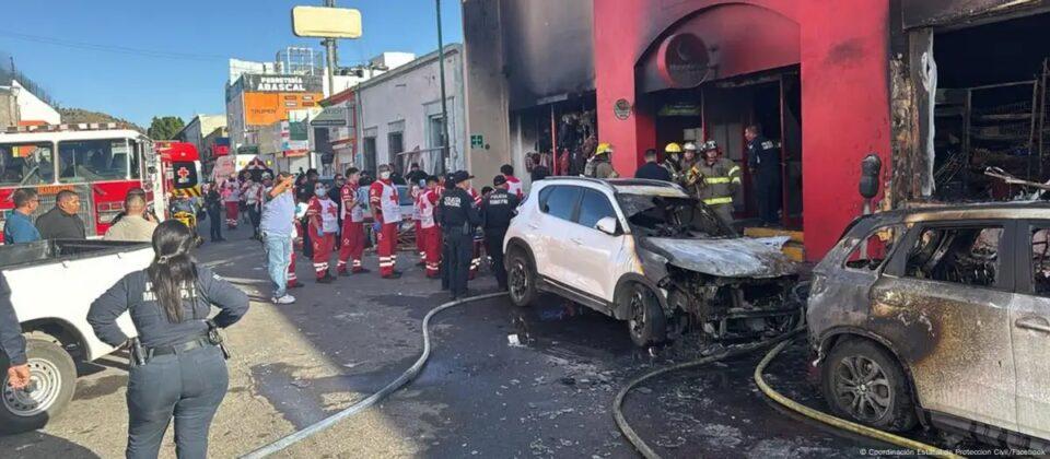 México: al menos 23 muertos por explosión en un supermercado