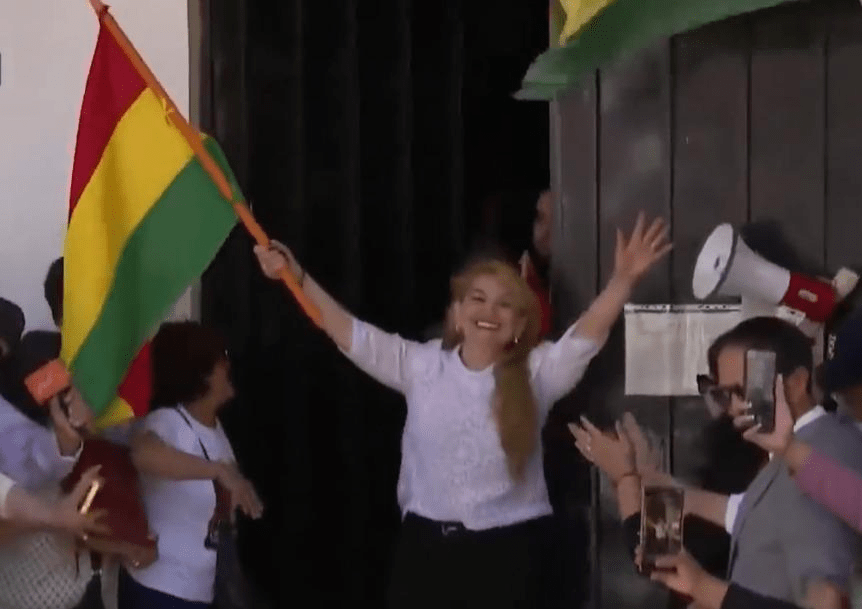 La Paz: Jeanine Áñez sale en libertad y abandona el penal de Miraflores