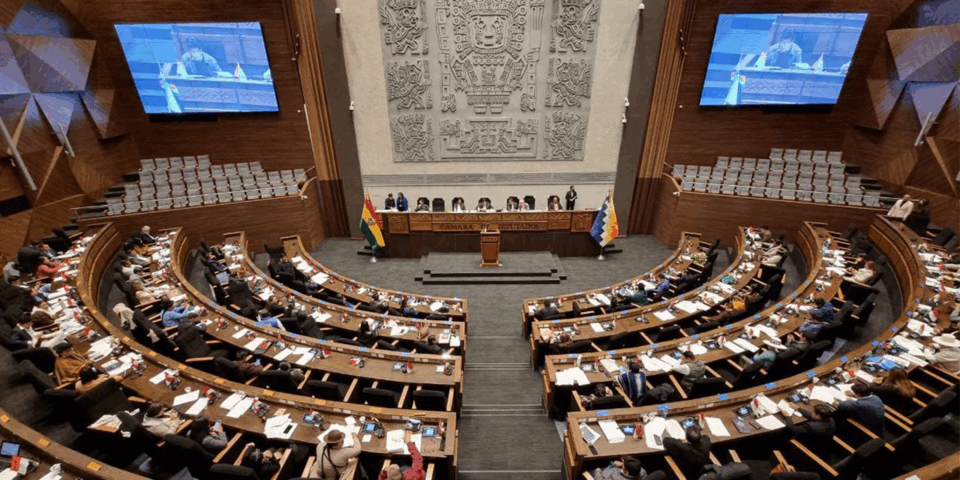 Instalan la primera sesión preparatoria de los nuevos diputados y prevén elegir directiva