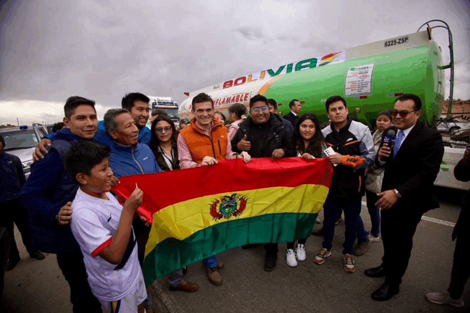 Gobierno prevé incrementar en un 40% volumen de combustible para estabilizar el mercado