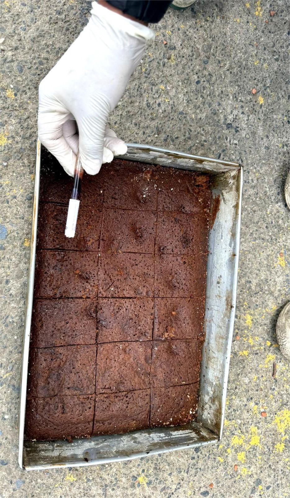 FELCN aprehende a un hombre que vendía brownies con marihuana en El Alto
