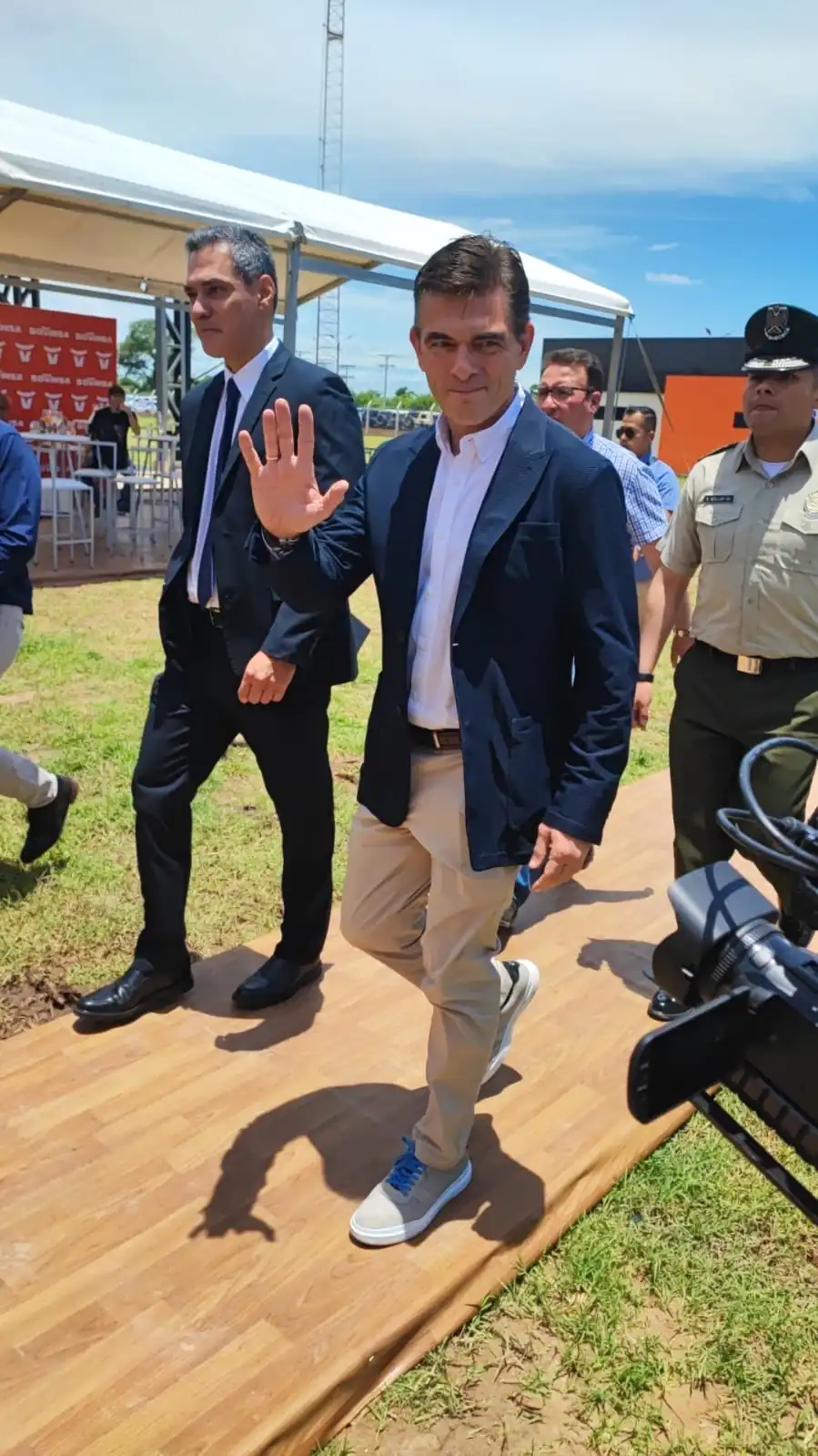 El Presidente se compromete a transformar el rol del Senasag