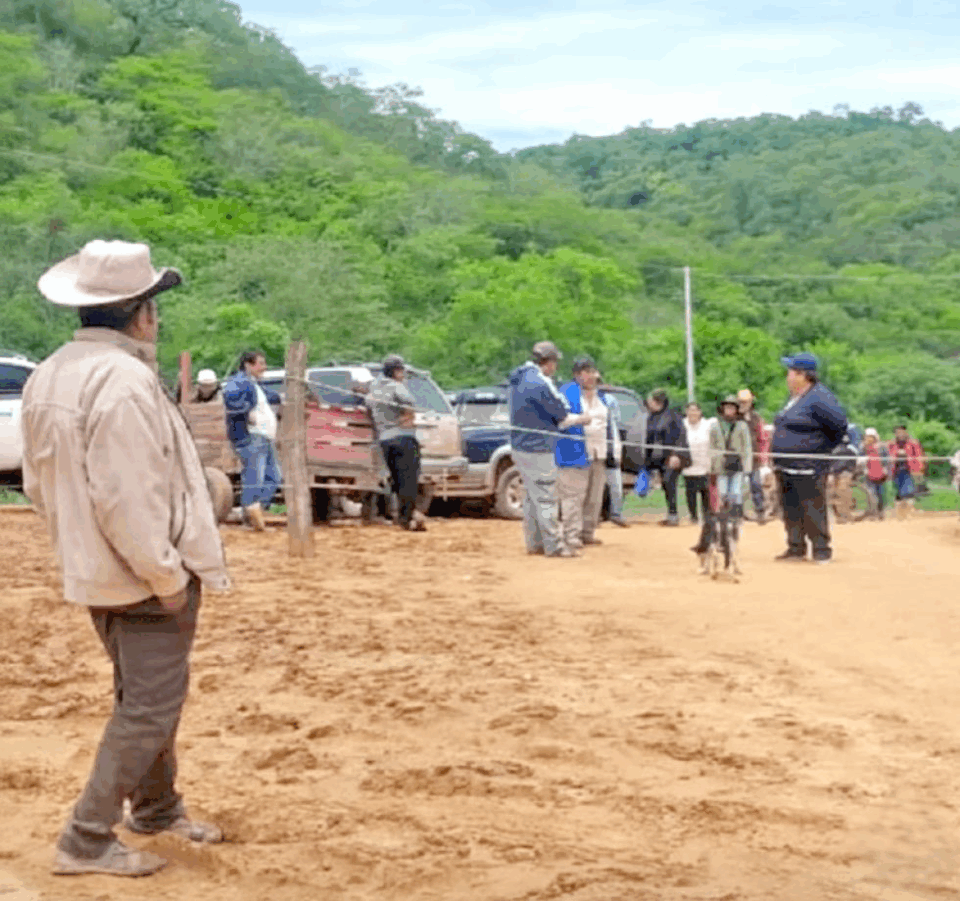 Bloqueos impiden el paso que conecta al pozo Iñau X-3 y experto advierte riesgos