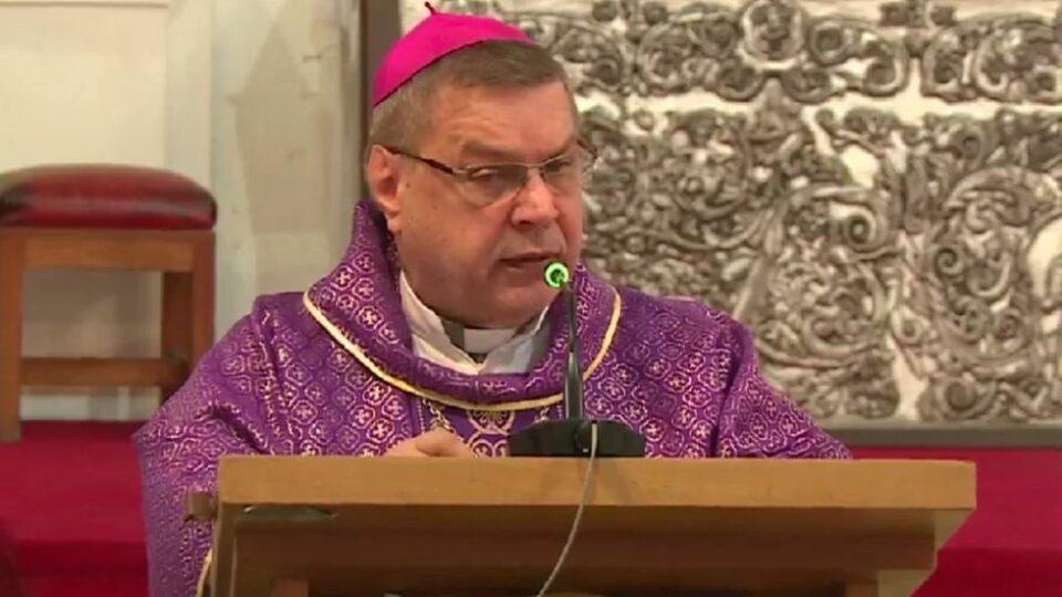 Iglesia exhorta a los gobernantes que dejen de pelear por el poder