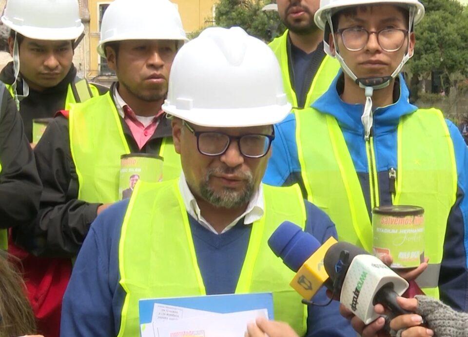 Ingenieros identifican fallas en la curva sur del estadio Hernando Siles