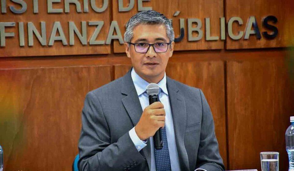 Gobierno visiona implementar la distribución de recursos 50/50 desde el 2026