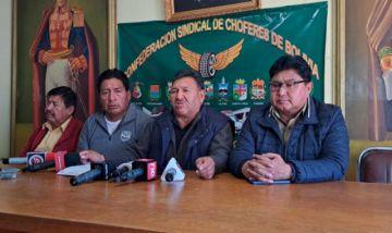 El transporte chuquisaqueño aún no se movilizará este lunes en contra del DS 5503