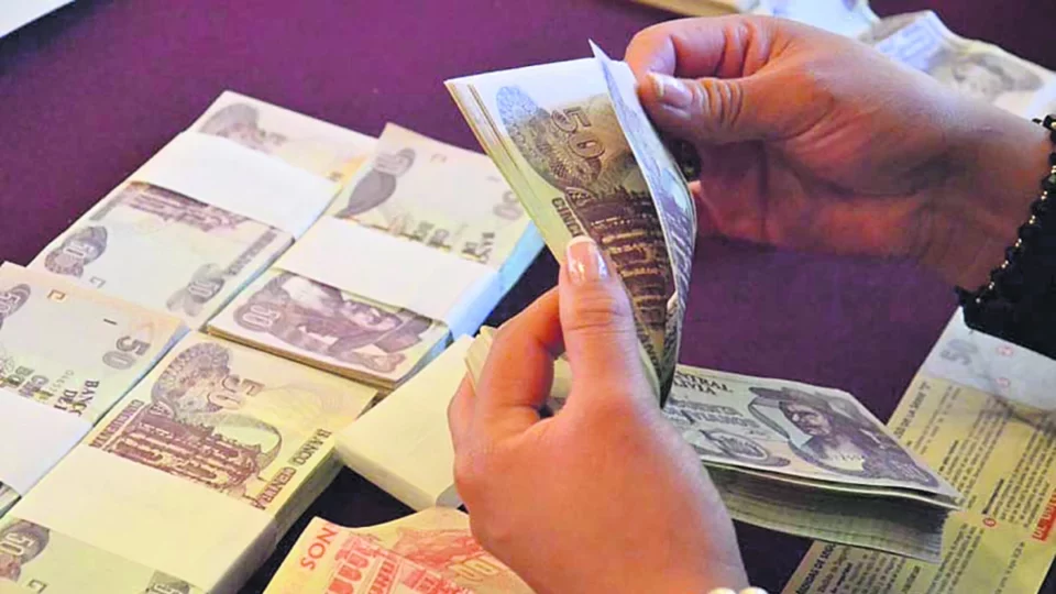 Deudas y consumo concentran el uso del aguinaldo 2025