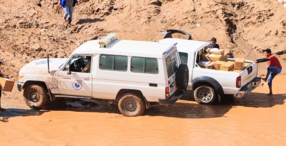 Las labores de rescate, evacuación y asistencia continúan en El Torno