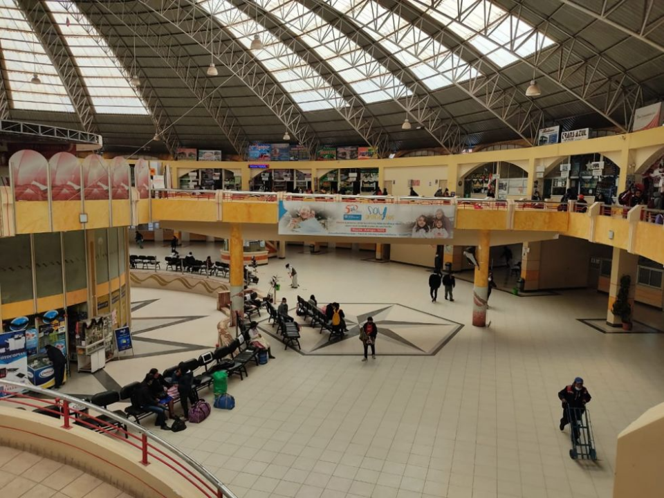 La Terminal de Buses de Potosí suspende viajes hacia Tarija y cualquier destino vía Sucre