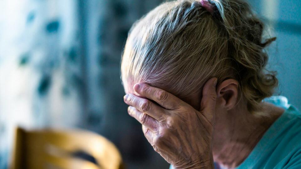 Estudio identifica un factor temprano vinculado al riesgo de demencia v