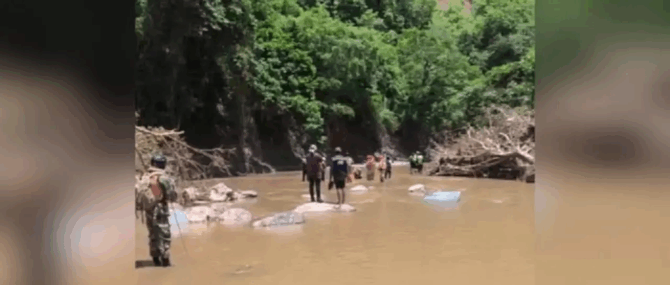 Hallan cuerpo de un hombre en Samaipata: autoridades dudan que sea una víctima de la riada