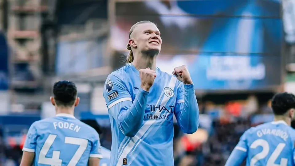 Haaland coloca al City líder provisional de la Premier