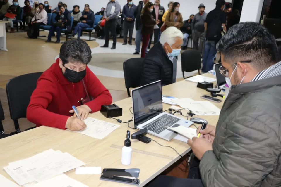 El Ministerio de Economía garantiza el pago de pensiones, jubilaciones y seguros