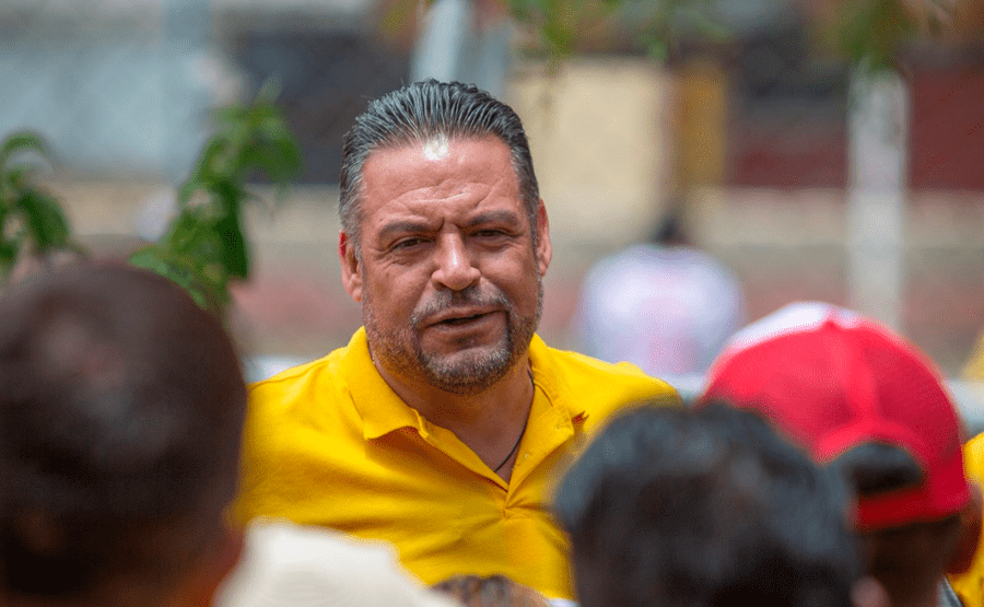 Luis Revilla, candidato a la Gobernación de La Paz, propone mejorar el "desarrollo departamental"