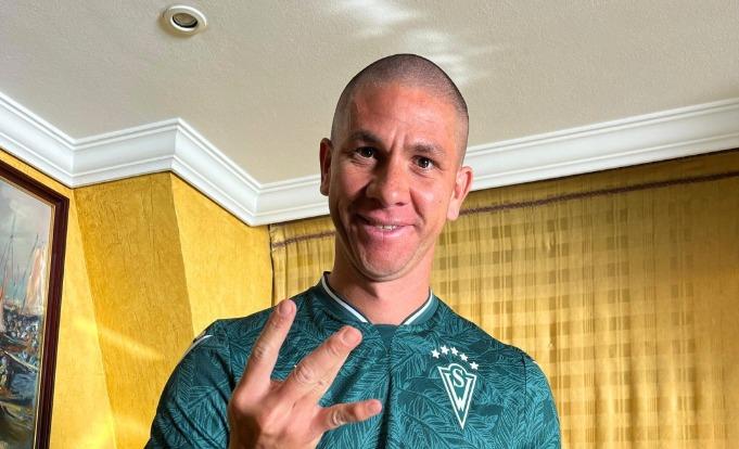 Danilo Ortiz cerca de reforzar la defensa de The Strongest