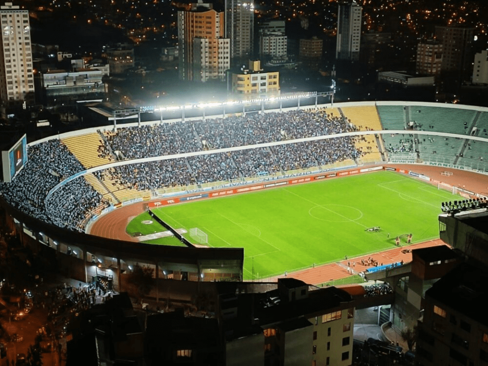 Hernando Siles, 96 años de historia y pasión en el corazón del fútbol boliviano