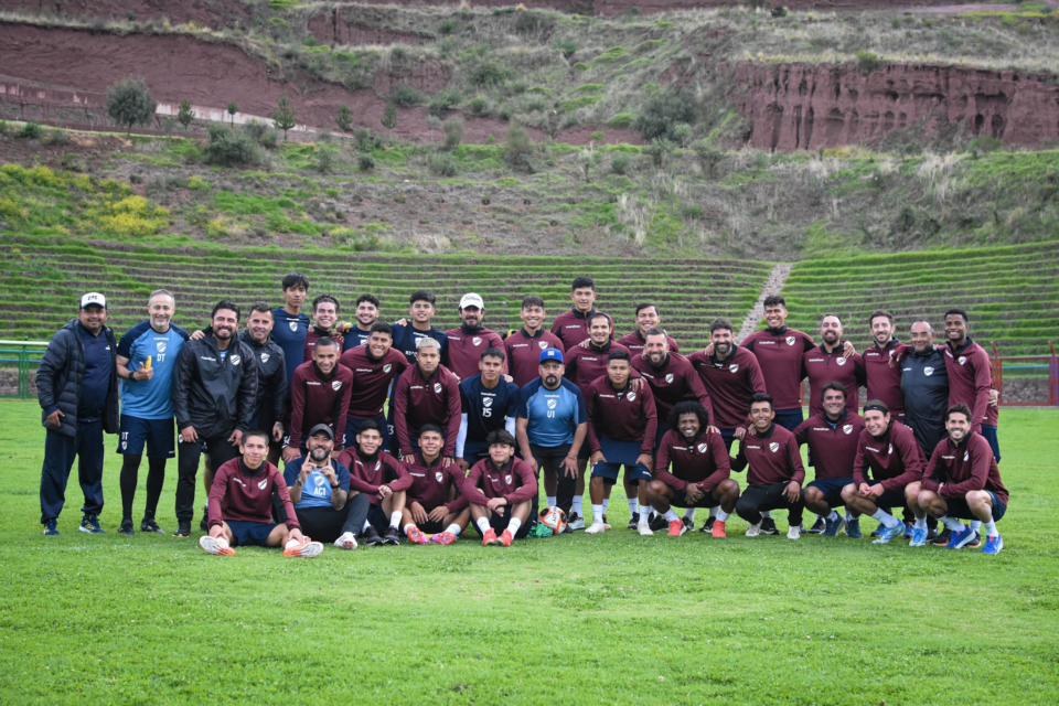Bolívar tendrá solo un entrenamiento con plantel completo antes del clásico