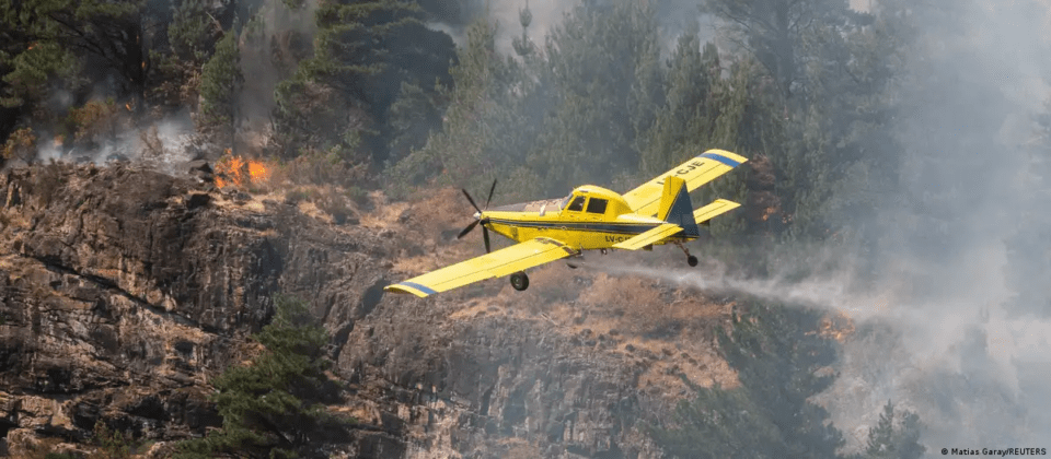 El Gobierno de Argentina declara "emergencia ígnea" por incendios en la Patagonia
