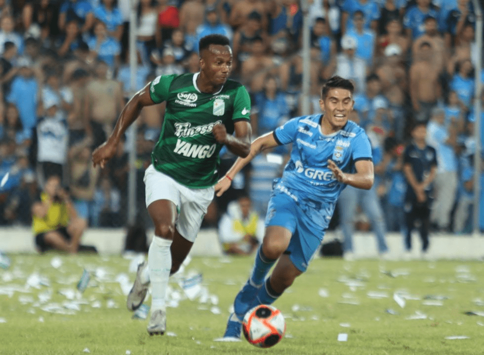 Deudas y sanciones obligan a suspender el Clásico Cruceño