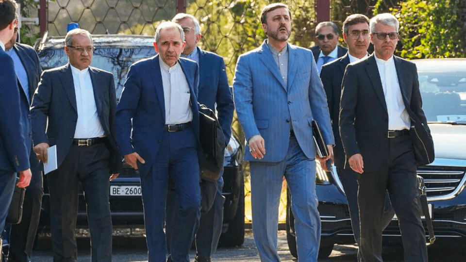 Irán y EE. UU. volverán a reunirse el lunes tras haber logrado un diálogo ‘serio’ en Ginebra