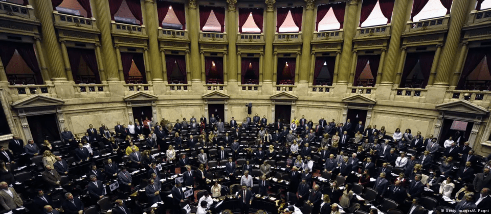 Cámara de Diputados en Argentina aprueba la reforma laboral de Milei, pese al rechazo de algunos sectores
