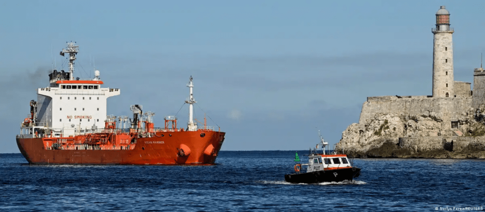 Petro admite que un petrolero interceptado por EE. UU. zarpó desde Colombia