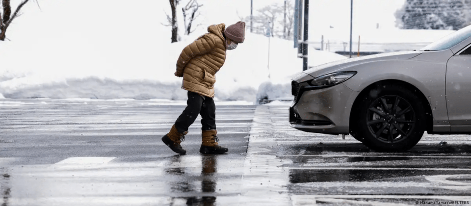 Escala a 46 muertos por nuevas nevadas récord en Japón