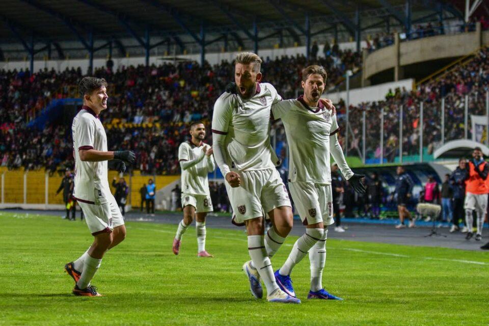 Bolívar busca dar el primer golpe para llegar a la final