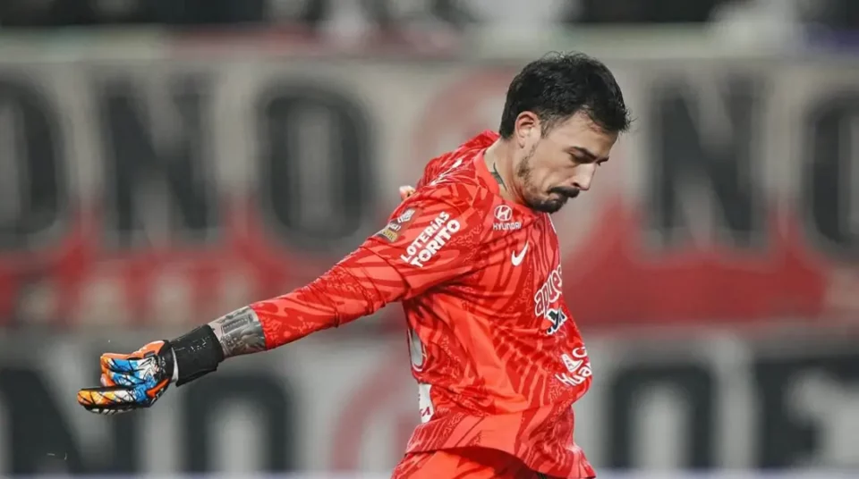 Viscarra se lesiona y preocupa a la ‘Verde’