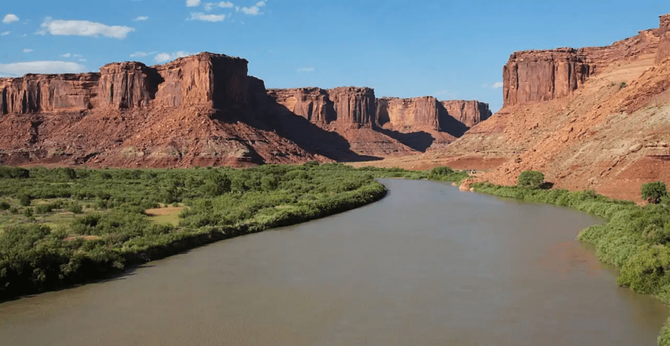 El enigma geológico de un río en Estados Unidos que desafió las leyes de la gravedad