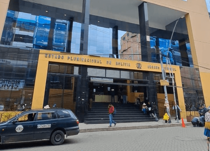 Dos hombres comparecen ante un juez por los delitos de proxenetismo y trata de personas