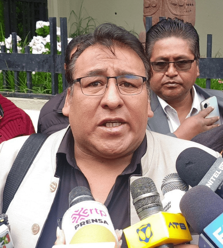 Choferes advierten con radicalizar movilizaciones en caso de no ser convocados al diálogo