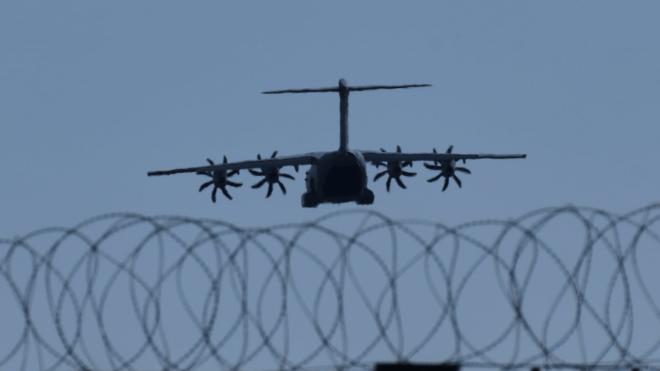 Francia y Grecia envían fragatas a Chipre ante ofensiva de Irán