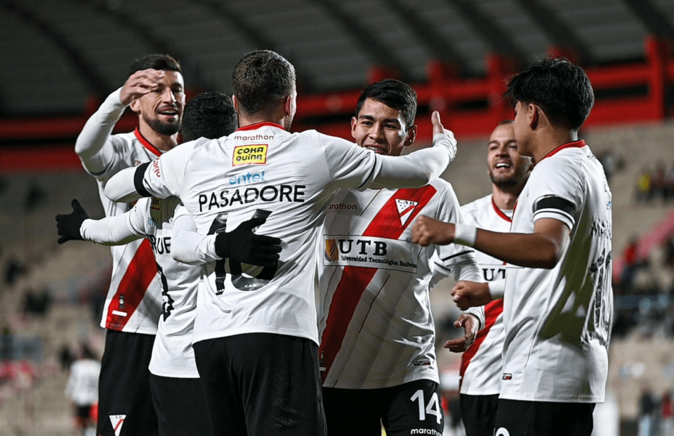 Always Ready remonta en el epílogo, elimina a Aurora y enfrentará a Bolívar en la final