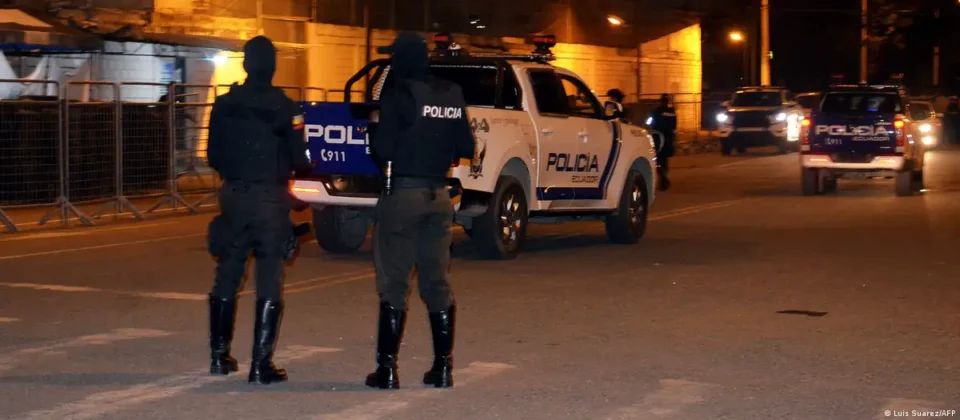 Ecuador vuelve al encierro nocturno para contener la violencia criminal