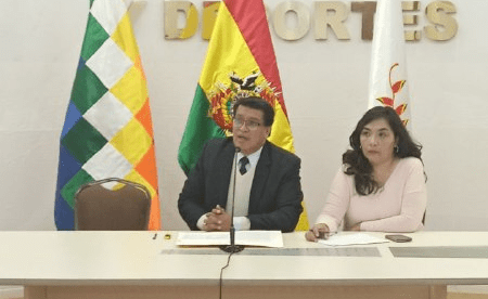 Viceministro Ríos dice que "no es necesario" aumentar presupuesto para solventar gastos en el hospital de la Mujer