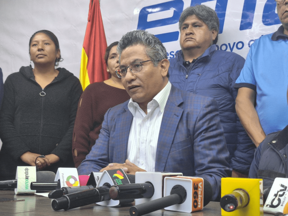 Gobierno y panificadores pactan la devolución del 50% en productos y 50% en dinero por anticipos de harina