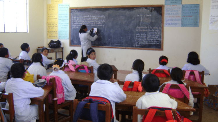 Escuelas deberán programar eventos fuera del horario de clases