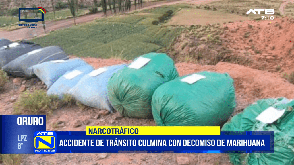 Incautan 191 kilos de marihuana tras embarrancamiento en la carretera Oruro–Potosí