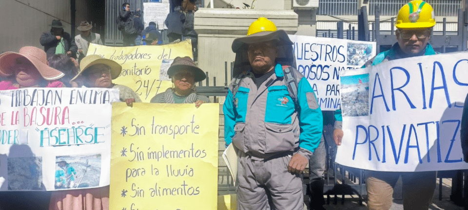 Relleno de Sak'a Churu: Trabajadores piden salarios y evalúan frenar actividades