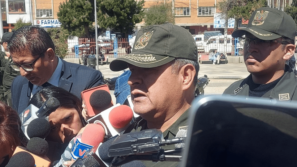 Cinco antisociales roban Bs 30.000 y cinco garrafas de un domicilio en Huarina