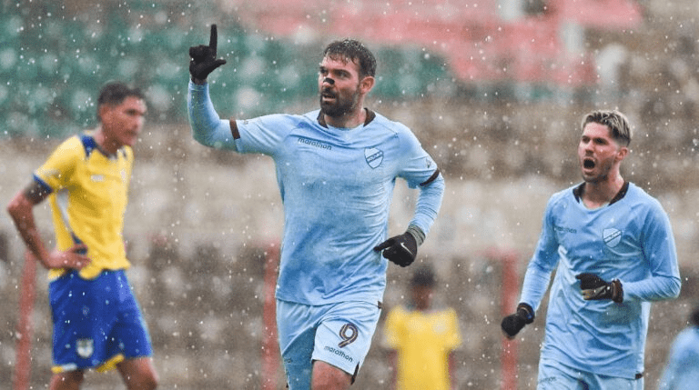 Bolívar impone su jerarquía en El Alto y derrota sin sobresaltos a ABB