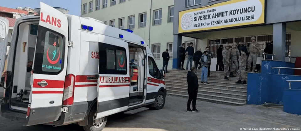 Al menos 16 heridos tras tiroteo en una escuela secundaria de Turquía