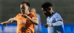 Bolívar salva un punto con ayuda rival y queda en aprietos en su grupo copero Bolívar salva un punto con ayuda rival y queda en aprietos en su grupo copero