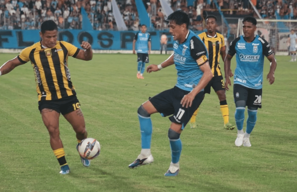 Sin trofeo ni vuelta olímpica, The Strongest se corona en el Repechaje de Verano 2026